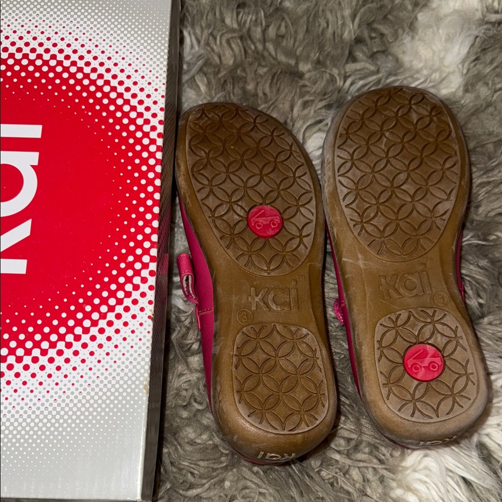 Pink Kids Shoes - Picture 2 of 5